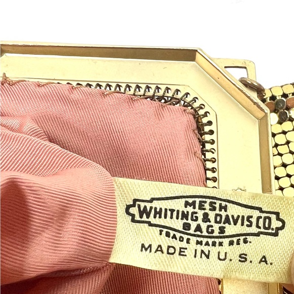 Vintage Whiting & Davis Metallic Gold Mesh Shoulder Handbag - Picture 11 of 15